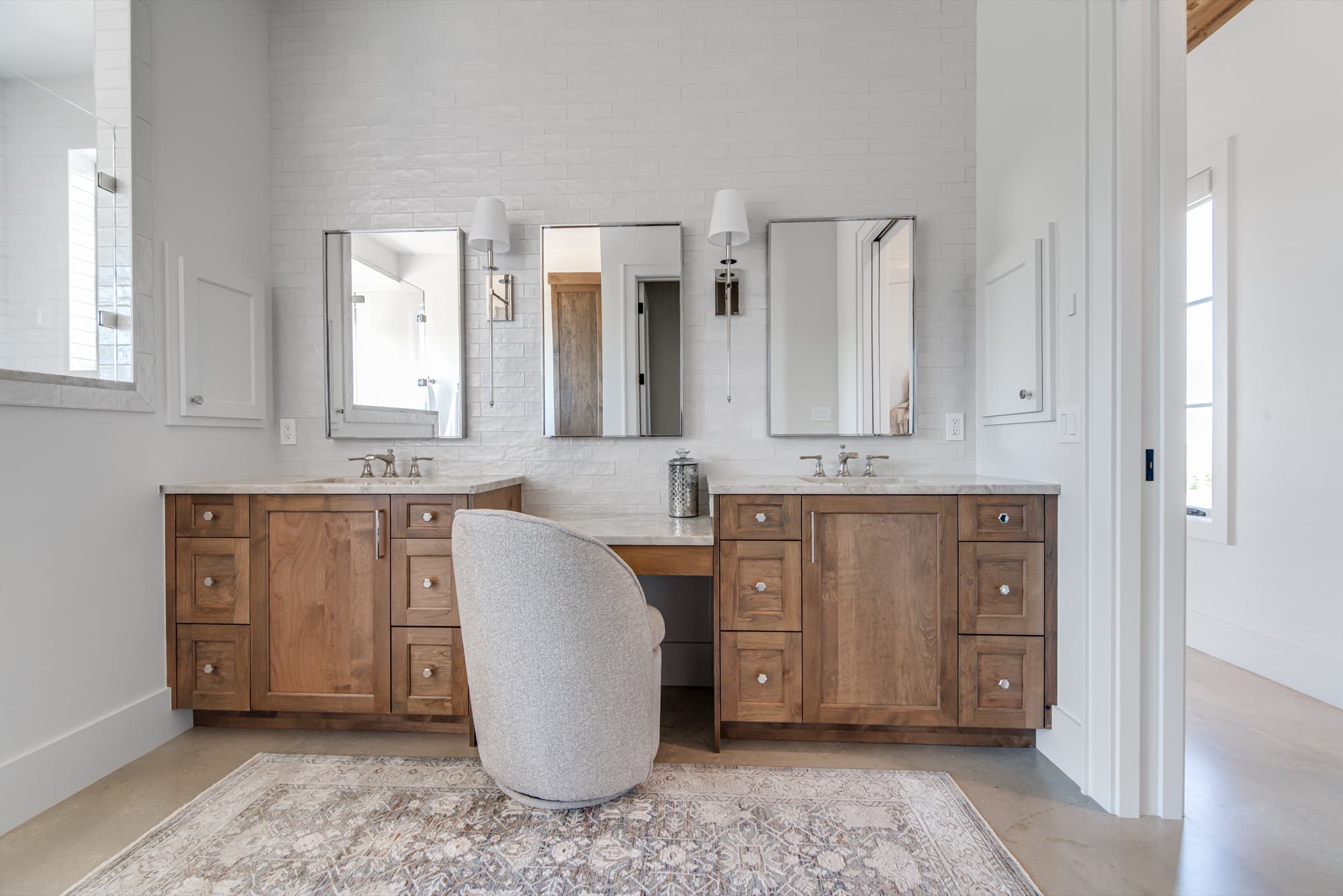 Inset cabinets — Jackson House Round Mountain